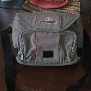 Insulated lunch box